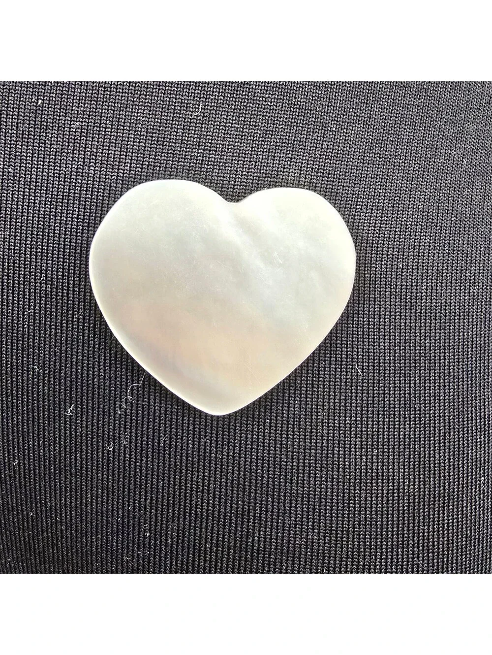 Vintage Mother of Pearl Heart Brooch Pin Natural Shell Iridescent Pink MOP 1970s